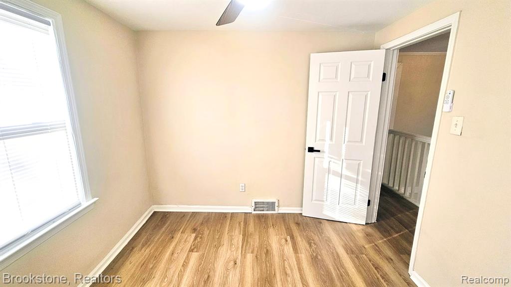 19338 Murray Hill Street, Detroit, MI 48235 — Photo 25