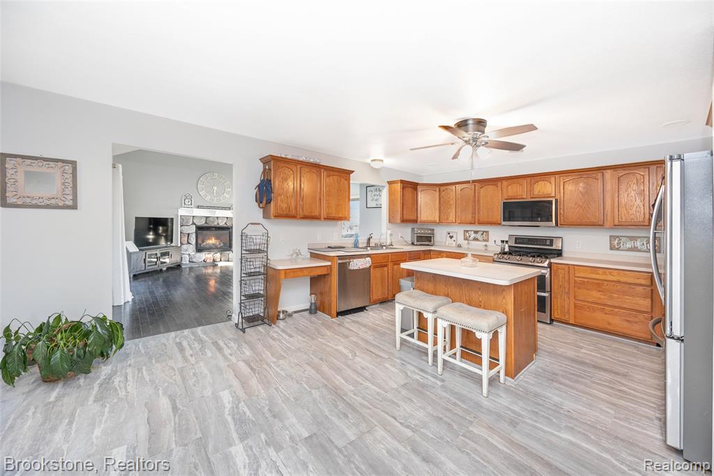 8450 Whiteford Center Road, Ottawa Lake, MI 49267 — Photo 31