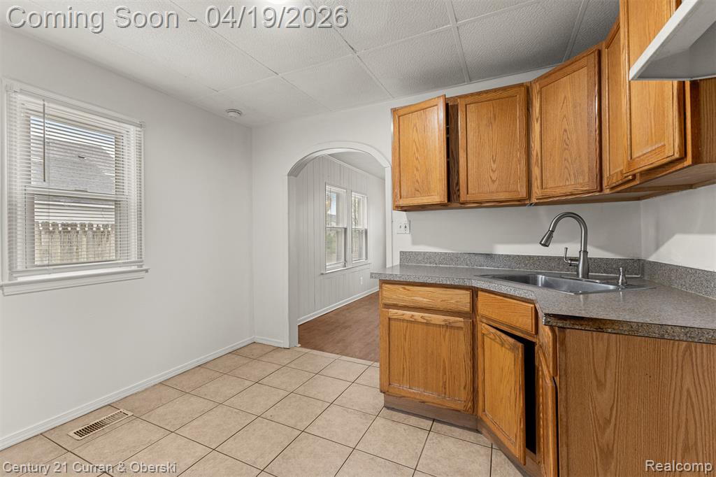 774 Corwin Court, Pontiac, MI 48340 — Photo 7