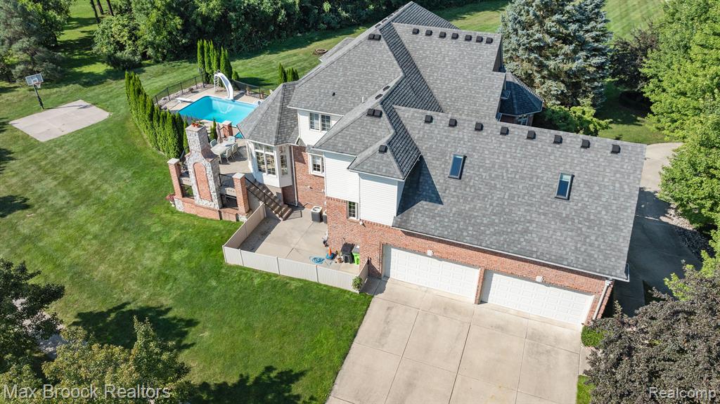63334 TURNBERRY Way, Washington, MI 48095 — Photo 71