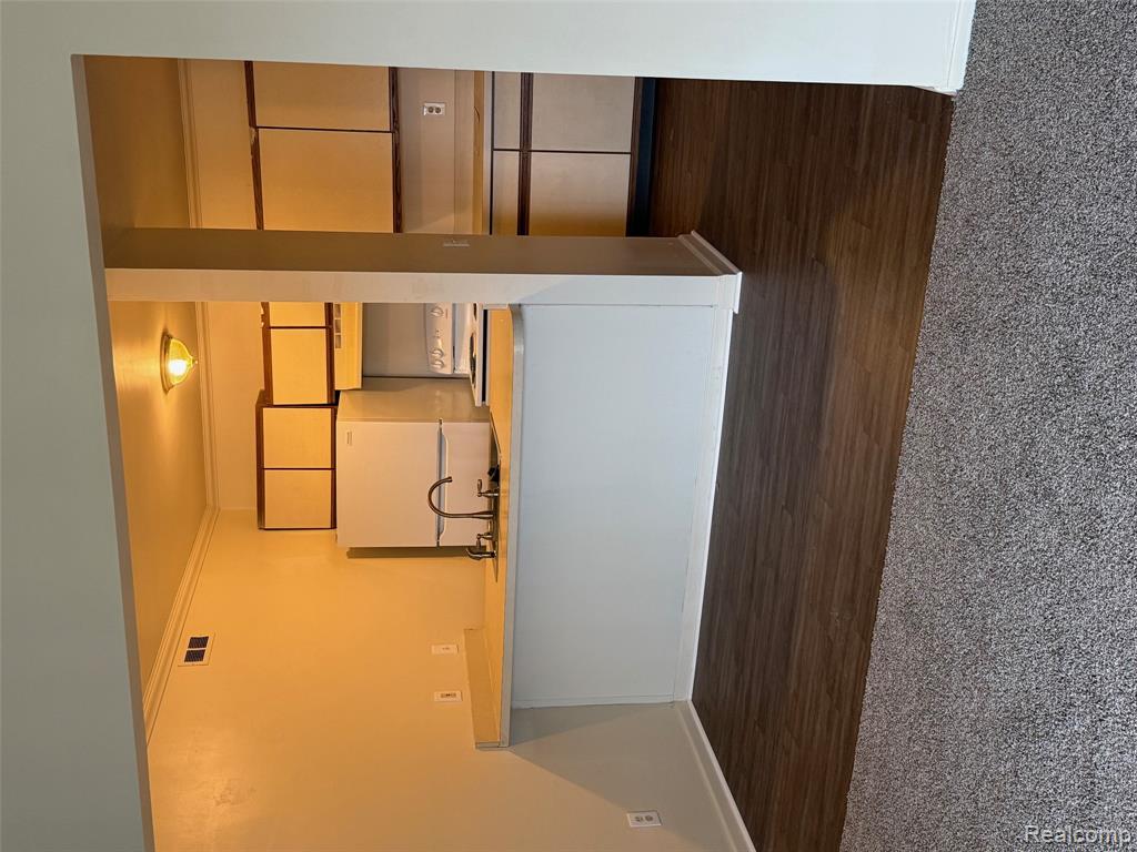 8711 Candlewood Trail, Brighton, MI, 48116