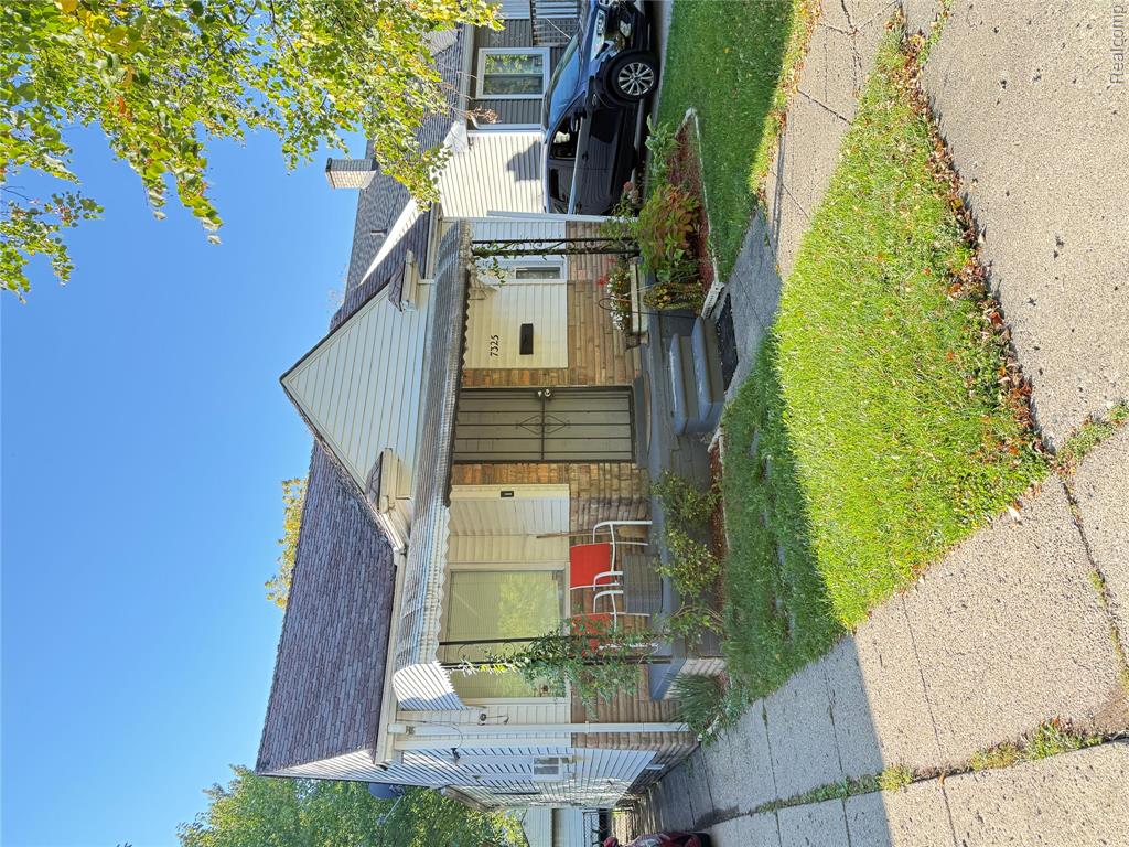 7325 Minock Street, Detroit, MI 48228