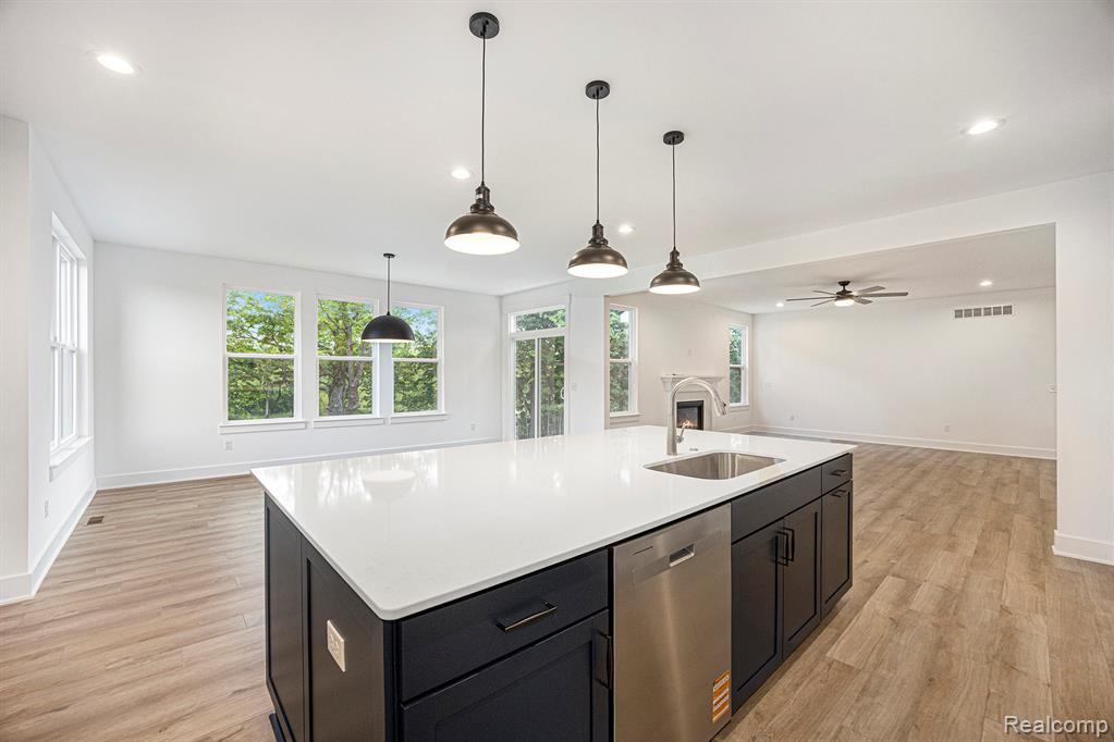 71715 Hidden River Drive, Armada, MI — Photo 9