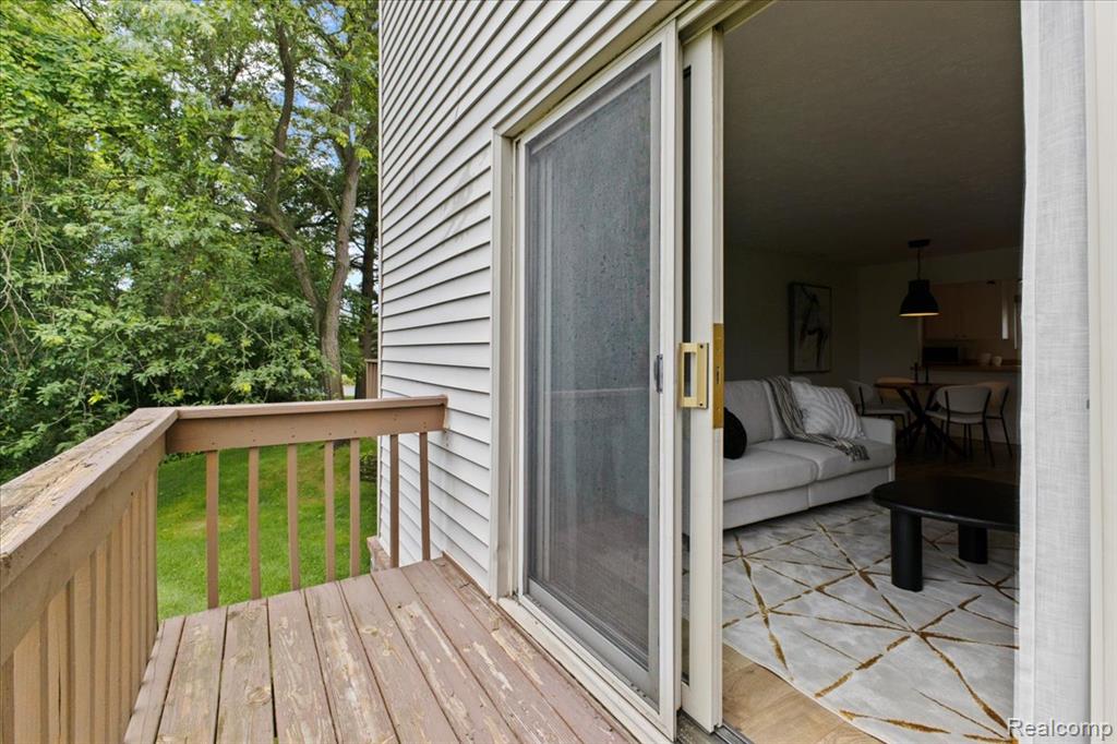 9099 Bavarian Way, Clarkston, MI 48348 — Photo 20