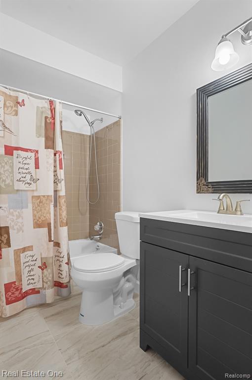 6770 John R Road, Troy, MI 48085 — Photo 14