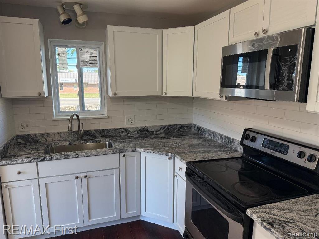 29638 Hoover Road, 638, Warren, MI 48093 — Photo 7