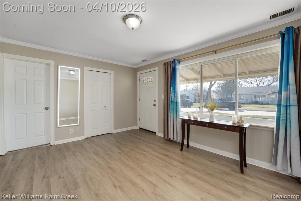 26414 Waldorf Street, Roseville, MI 48066 — Photo 19