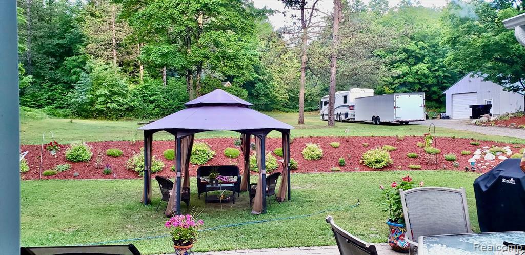 9447 MENOMINEE Trail, Gaylord, MI 49735 — Photo 31