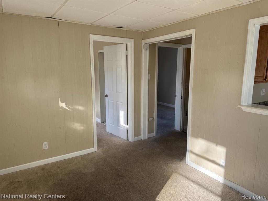 70 W MAPLEDALE Avenue, Hazel Park, MI 48030 — Photo 11