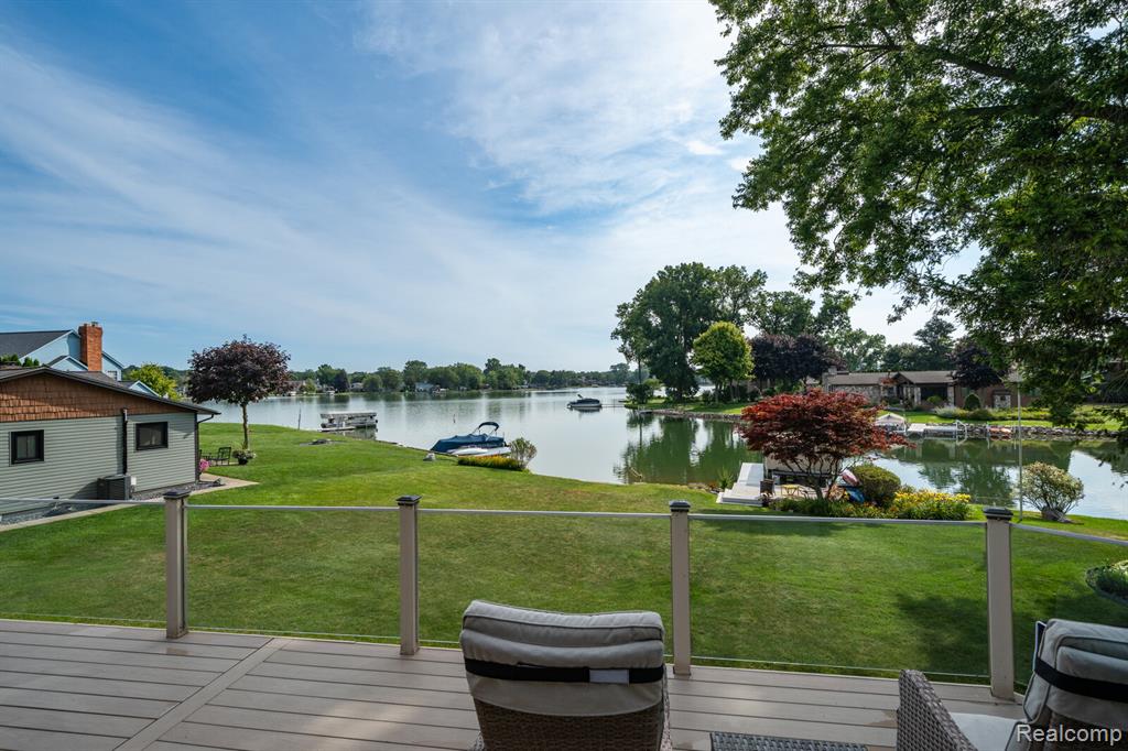 739 Rachelle Street, White Lake, MI — Photo 33