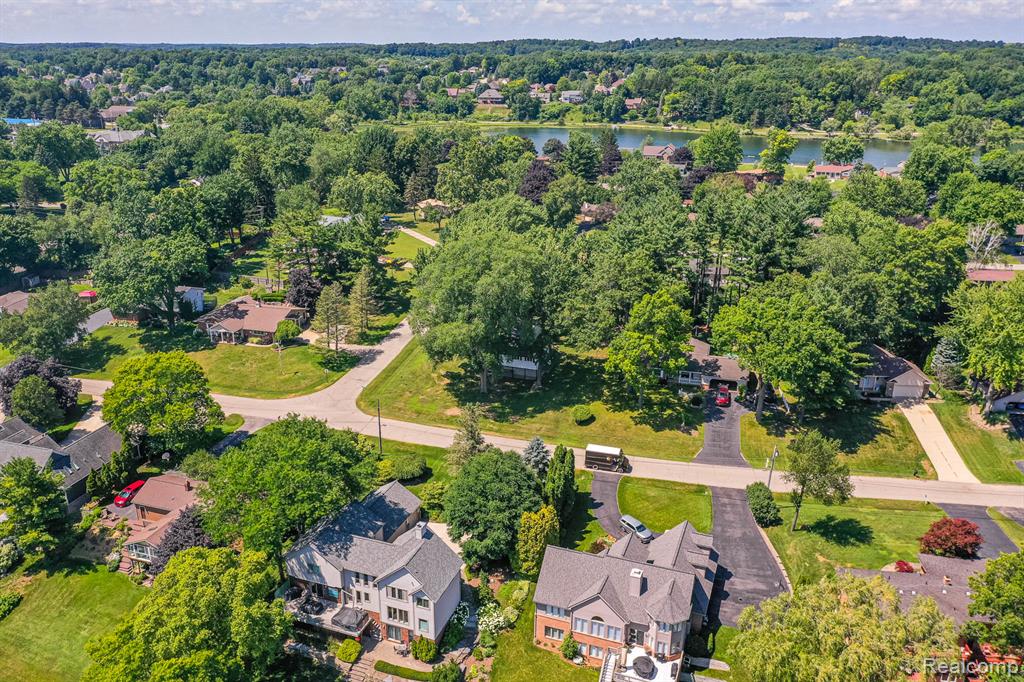 7709 Shelley Drive, Clarkston, MI 48348 — Photo 79