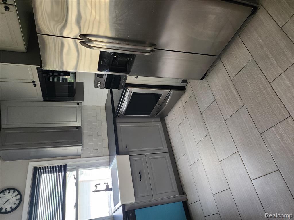 1429 E Milton Avenue, Hazel Park, MI 48030 — Photo 15