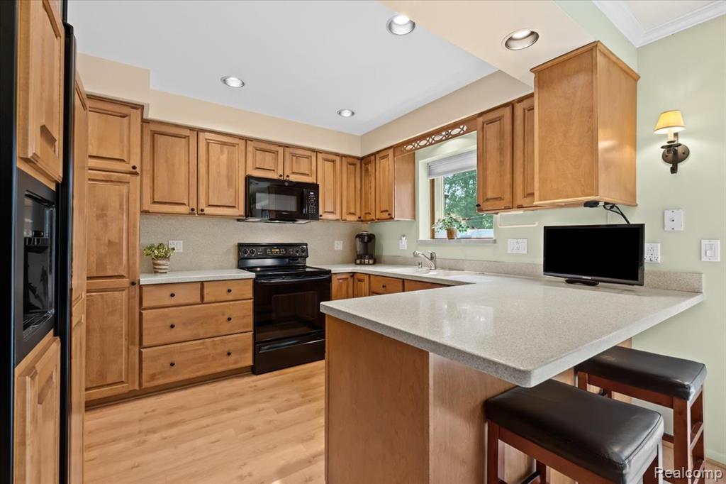5375 Prentis Road, Waterford, MI 48327 — Photo 11