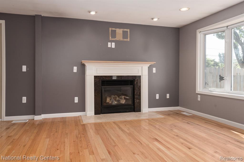 402 N West Street, Royal Oak, MI 48067 — Photo 8