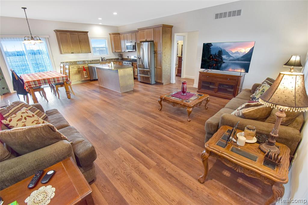 79446 Deland Road, Richmond, MI 48062 — Photo 3