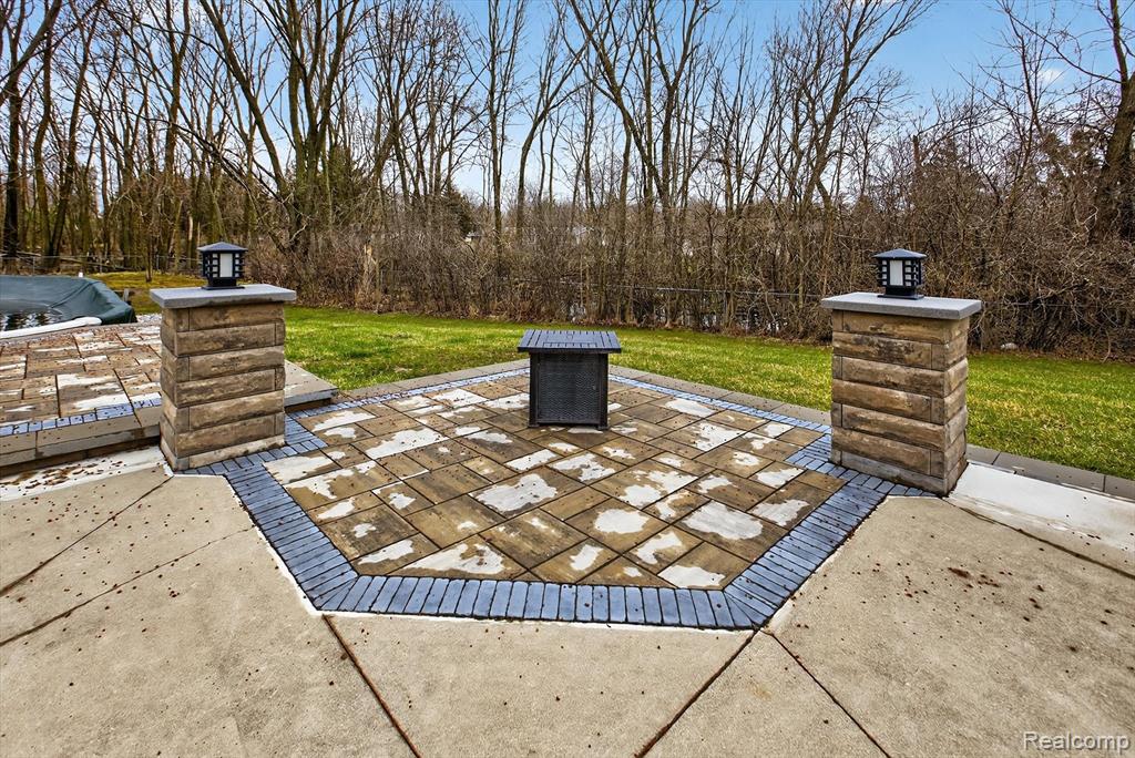 552 N McKinley Road, Flushing, MI 48433 — Photo 76