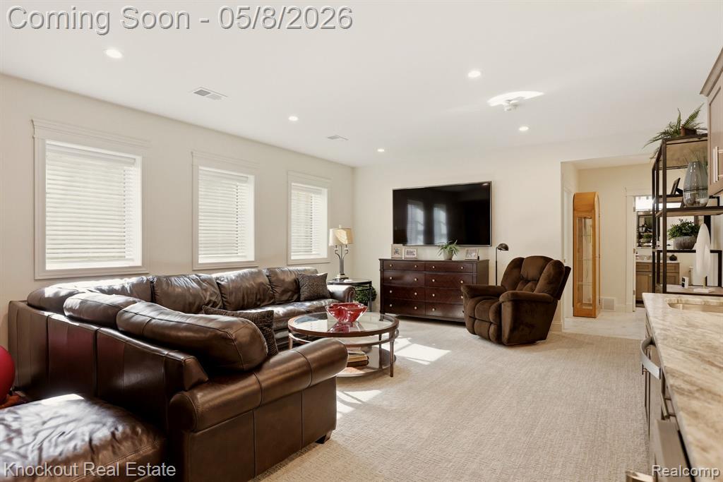 27 Hanover Drive, Frankenmuth, MI 48734 — Photo 42