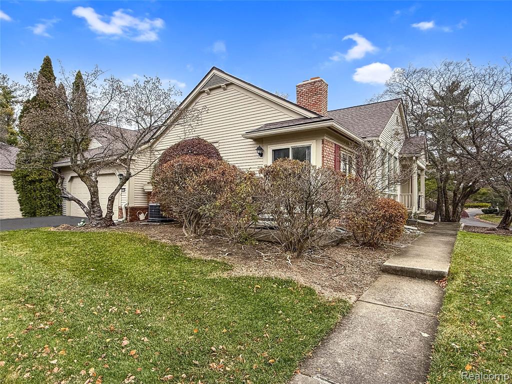 6953 Pebble Park Circle, 68, West Bloomfield, MI — Photo 25