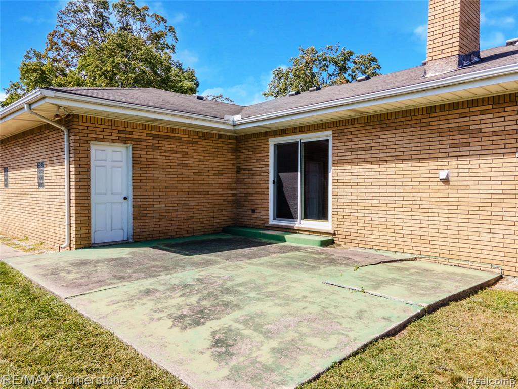 5760 Linden Drive, Dearborn Heights, MI 48127 — Photo 37