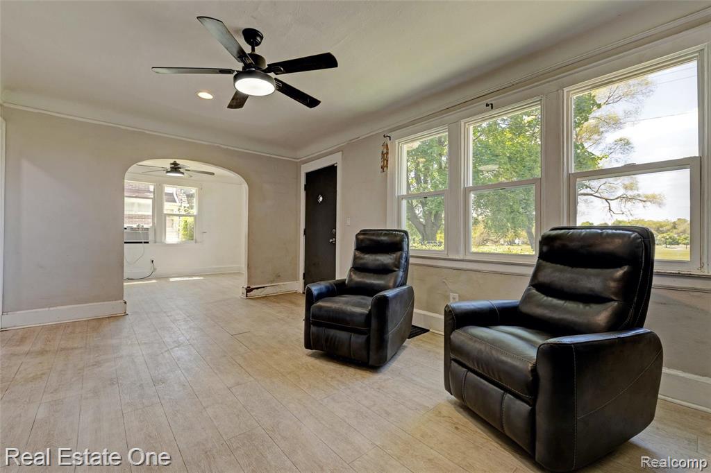 86 Marquette Street, Pontiac, MI 48342 — Photo 5