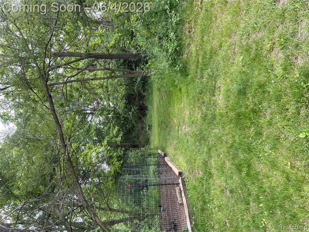 48261 Roy Court, Belleville, MI 48111 — Photo 5