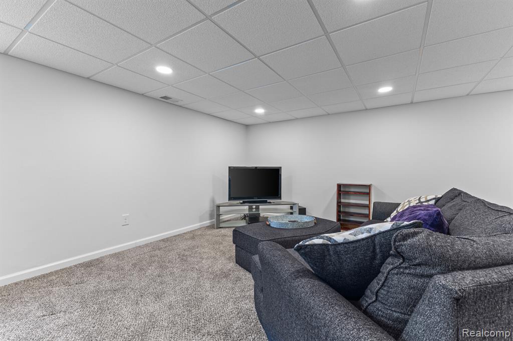 3333 Grove Lane, Auburn Hills, MI 48326 — Photo 36