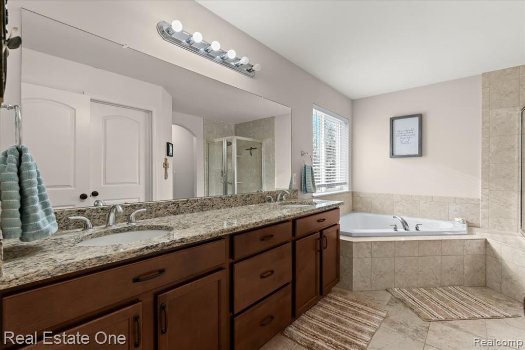 924 Riverstone Court, Milford, MI 48381 — Photo 29