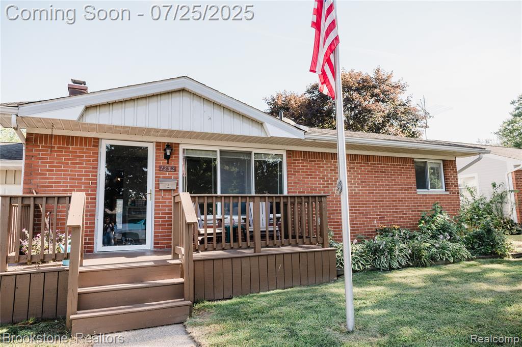 1232 Crestwood Avenue, Ypsilanti, MI 48198 — Photo 2