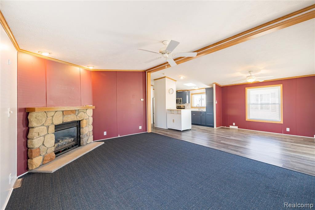 11160 Chestnut Run Court, South Lyon, MI 48178 — Photo 6