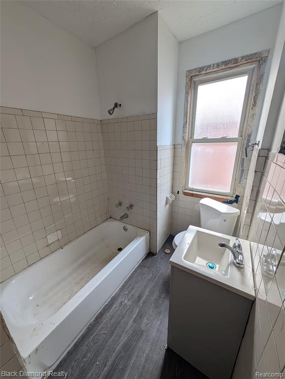 3049 Montclair Street, Detroit, MI 48214 — Photo 24