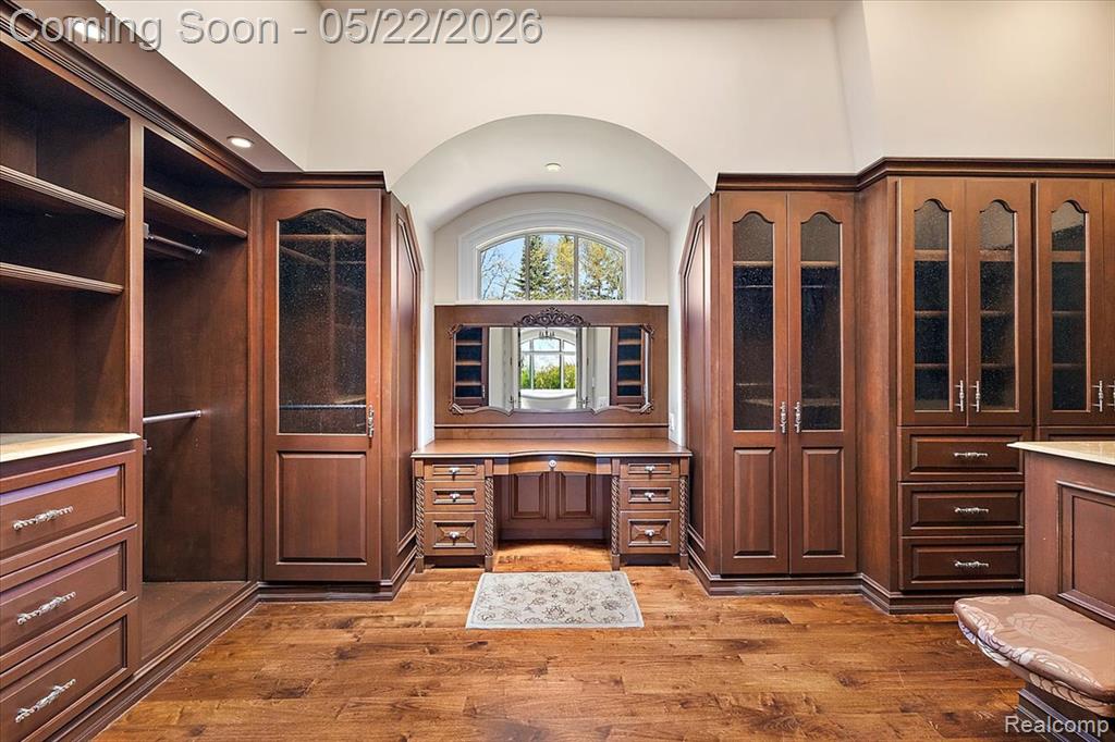 6250 Walnut Lake Road, West Bloomfield, MI 48323 — Photo 37