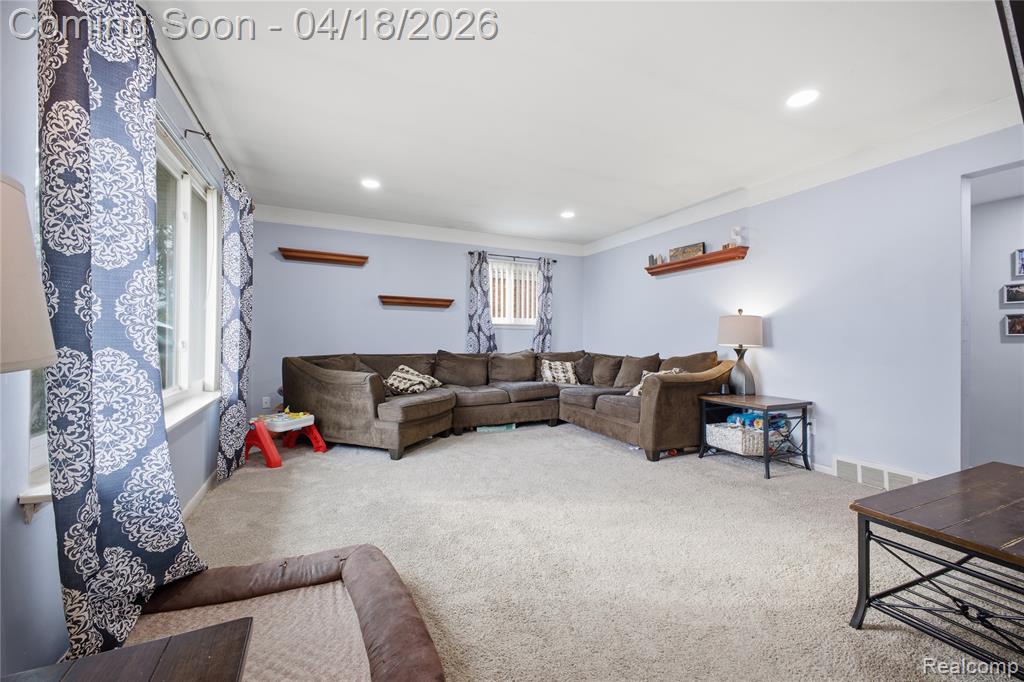 8573 Liberty Boulevard, Westland, MI — Photo 9