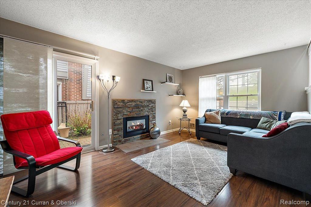 49750 PLYMOUTH Way, Plymouth, MI 48170 — Photo 8