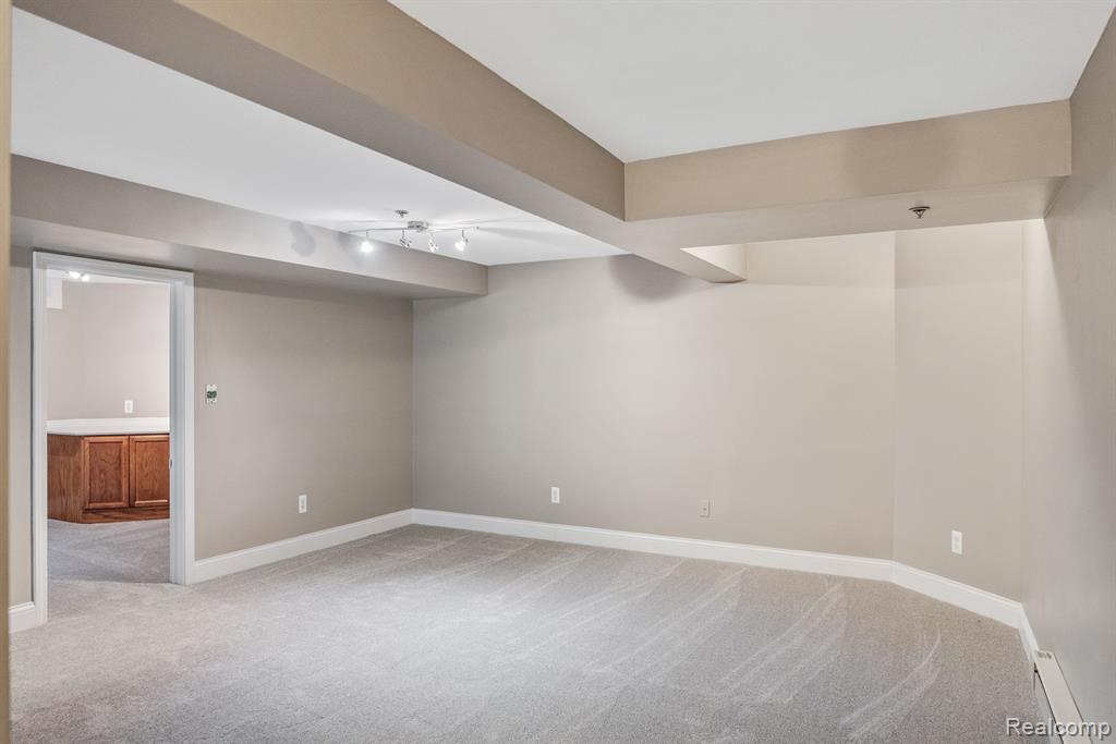 45449 N STONEWOOD Road, Canton, MI 48187 — Photo 18