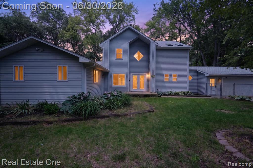 904 N Park Street, Highland, MI 48356 — front exterior