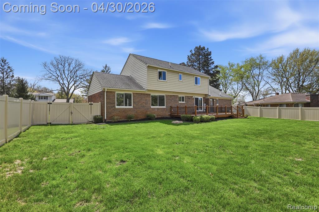 7978 Little Farm Lane, West Bloomfield, MI — Photo 41
