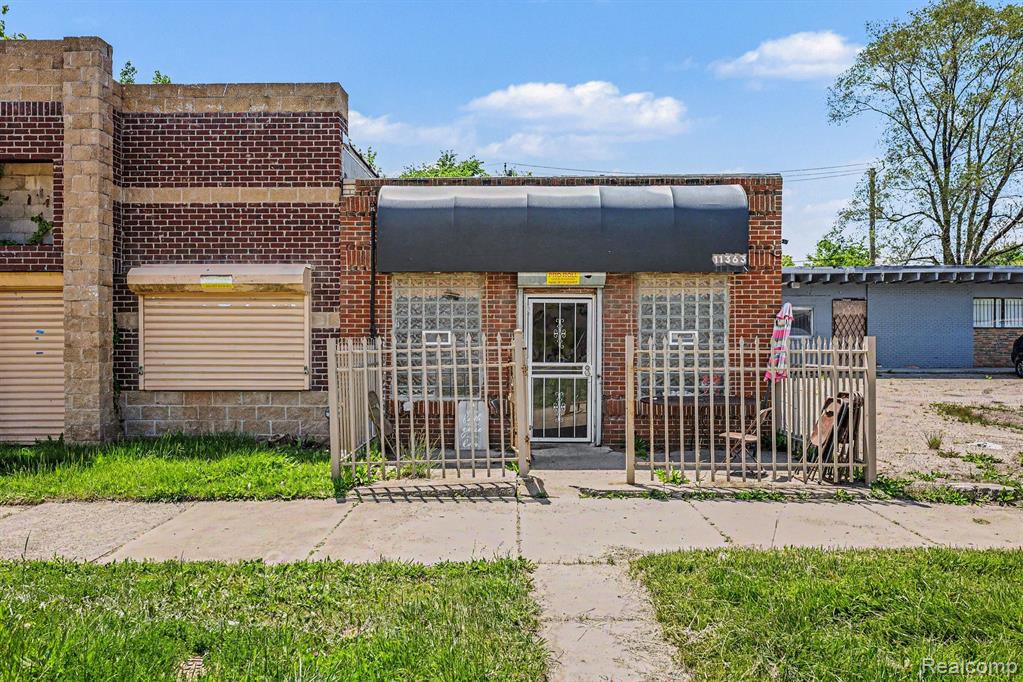 11363 Whittier Street, Detroit, MI 48224