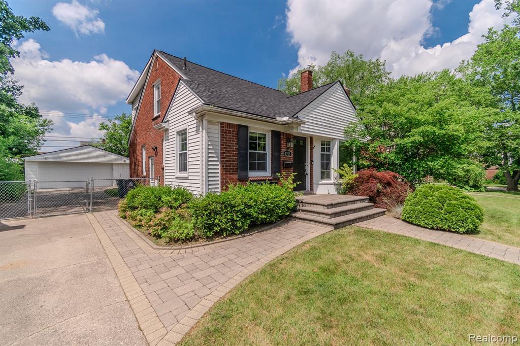 4355 Elmwood Avenue, Royal Oak, MI 48073 — Photo 3