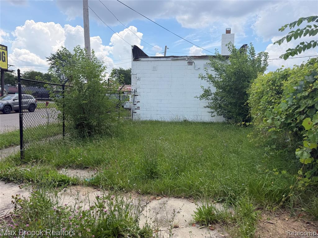 15400 Joy Road, Detroit, MI 48228 — Photo 11