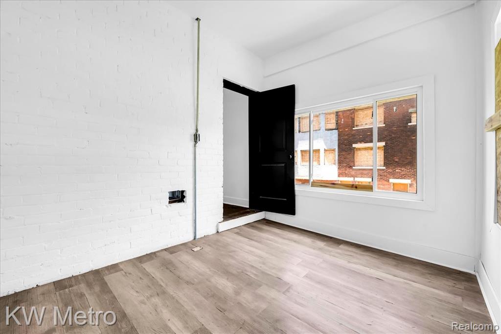 1685 Glynn Court, Detroit, MI 48206 — Photo 16