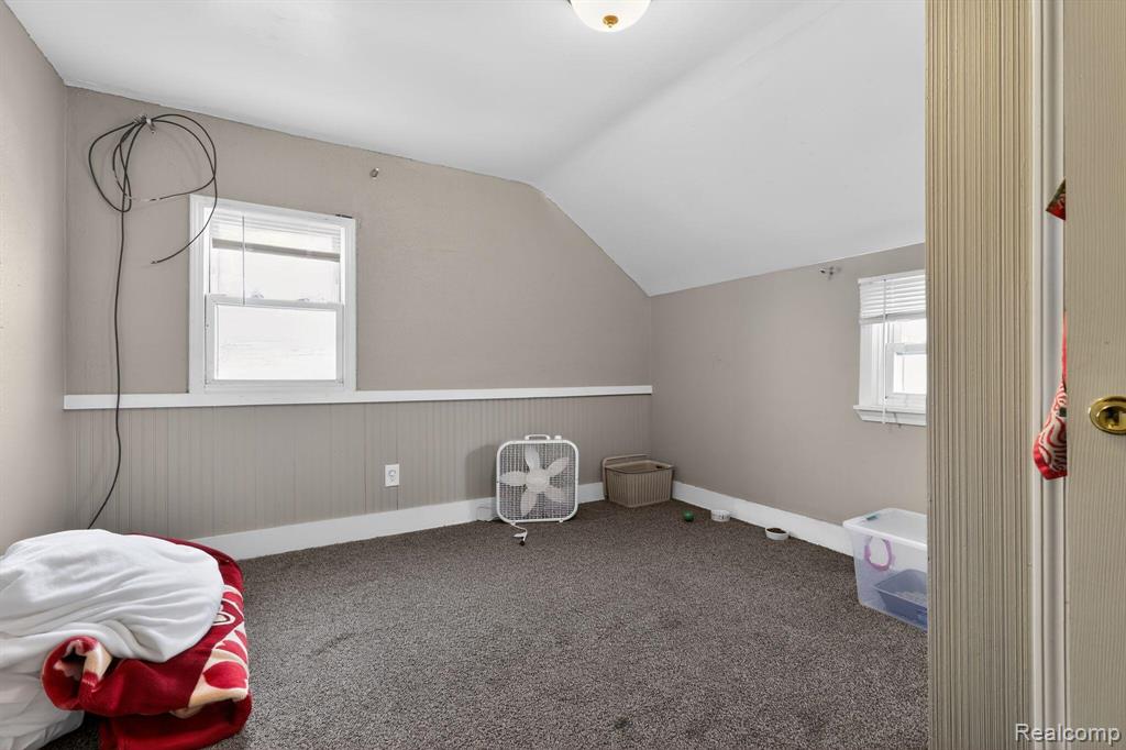 5918 Cardwell Street, Garden City, MI — Photo 7