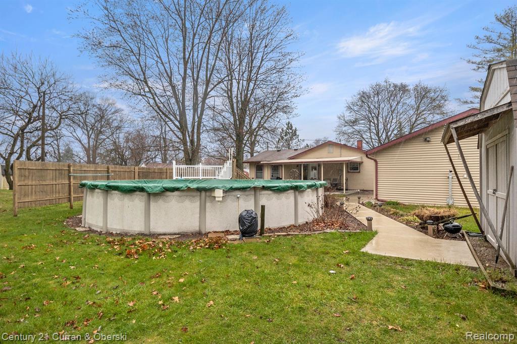 425 KENT Street, Carleton, MI 48117 — Photo 40