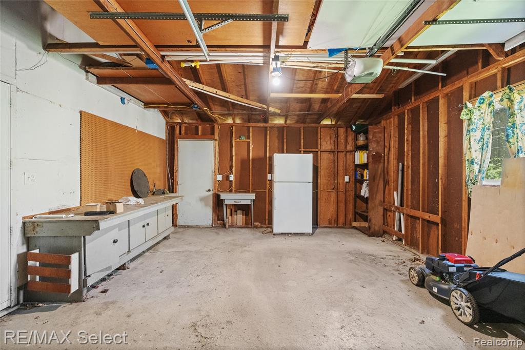 574 Poplar Street, Clio, MI 48420 — Photo 58