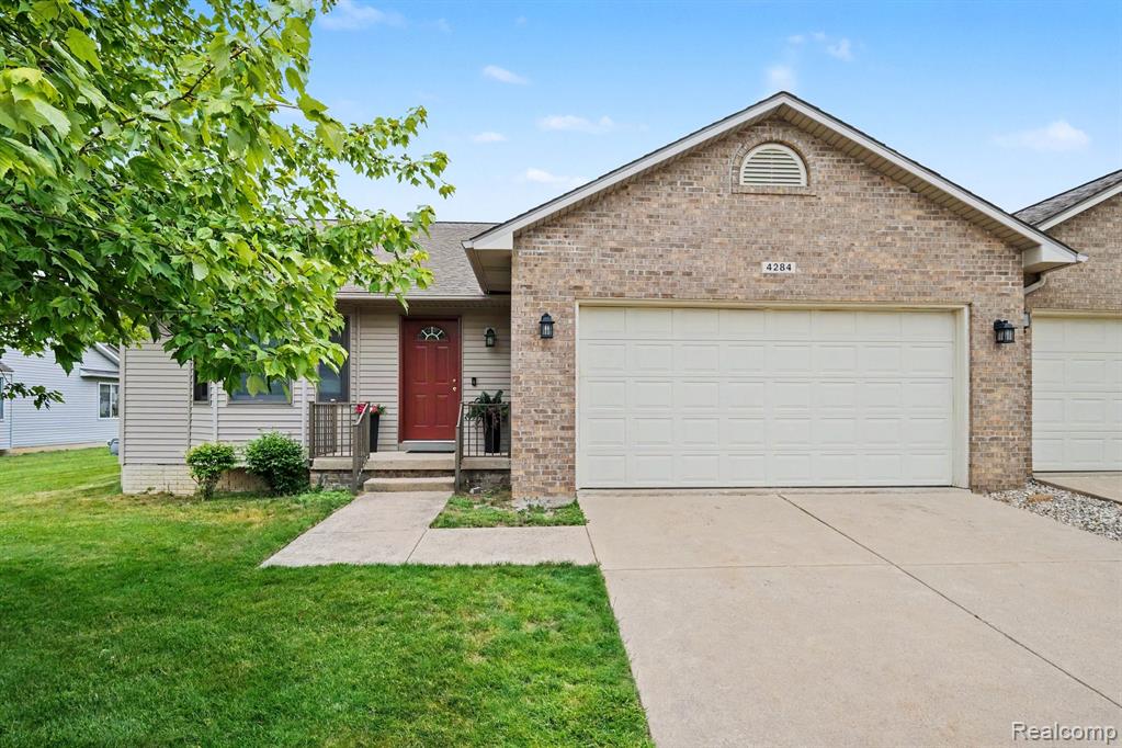 4284 Chapel Lane, Swartz Creek, MI 48473 — Photo 3