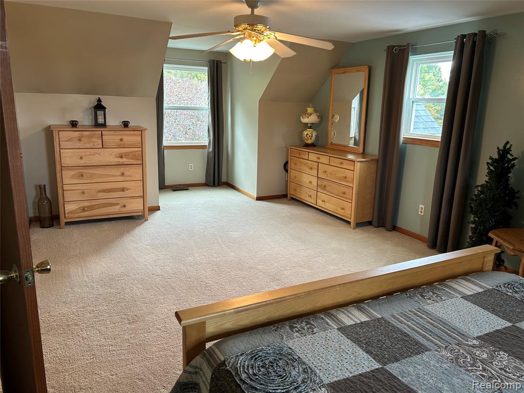 8812 S Byron Road, Gaines Vlg, MI 48436 — Photo 14