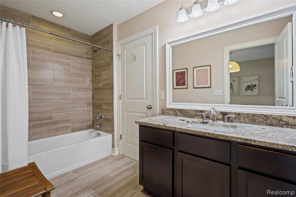 800 N Dorchester Avenue, Royal Oak, MI 48067 — Photo 22