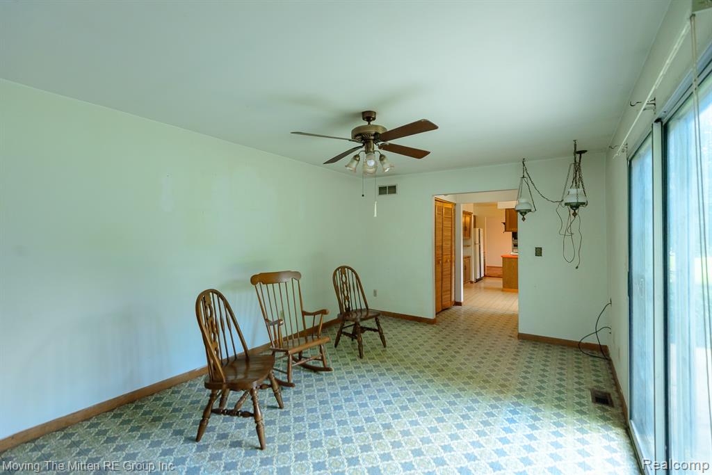 50274 Bog Road, Van Buren, MI 48111 — Photo 20
