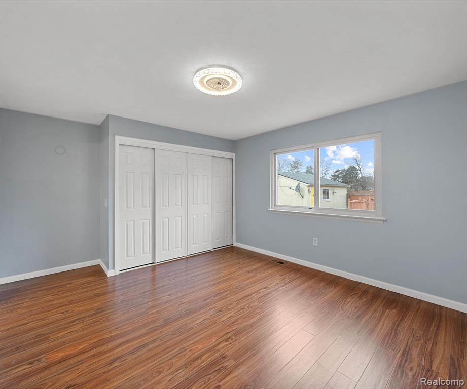 44359 REGIS, Canton, MI 48187 — Photo 22