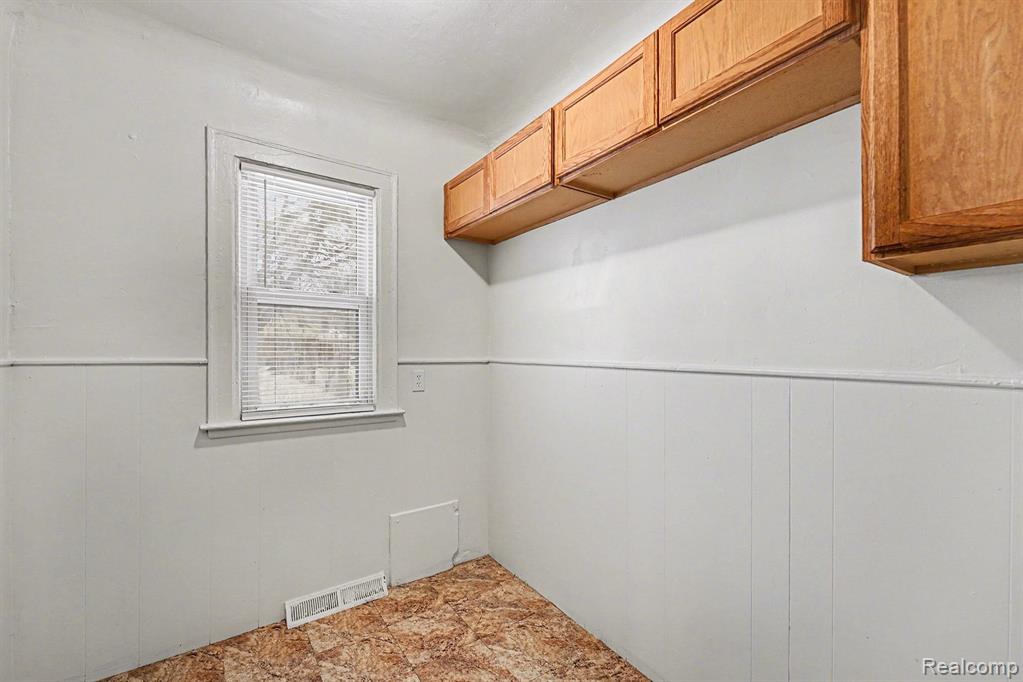 15782 Ardmore Street, Detroit, MI 48227 — Photo 11