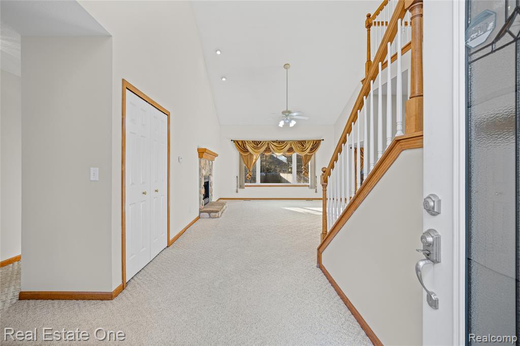 4438 Great Oaks Drive, Grand Blanc, MI 48439 — Photo 8